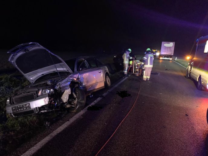 Einsatz Nr. 271 Hilfe 1 Verkehrsunfall mit zwei PKW