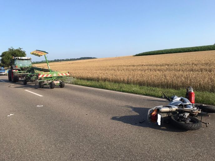 Einsatz Nr. 158 Hilfe 1 Verkehrsunfall PKW Krad