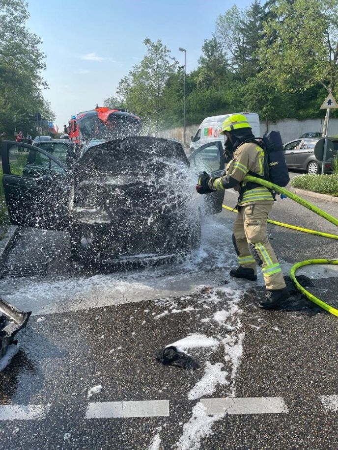 Einsatz Nr. 120 Brand 1 PKW Brand