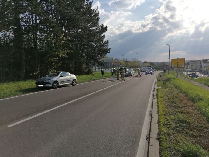 Einsatz Nr. 090 Hilfe 1 Verkehrsunfall