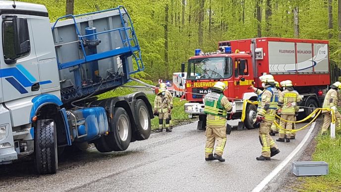 Einsatz Nr. 092 Hilfe 3 Verkehrsunfall