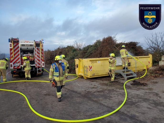 Einsatz Nr. 010 Brand 1 Containerbrand