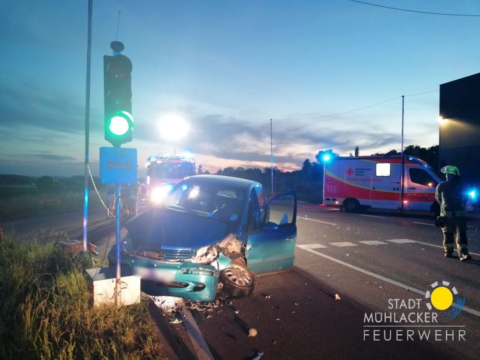 Einsatz Nr. 116 Hilfe 1 Verkehrsunfall