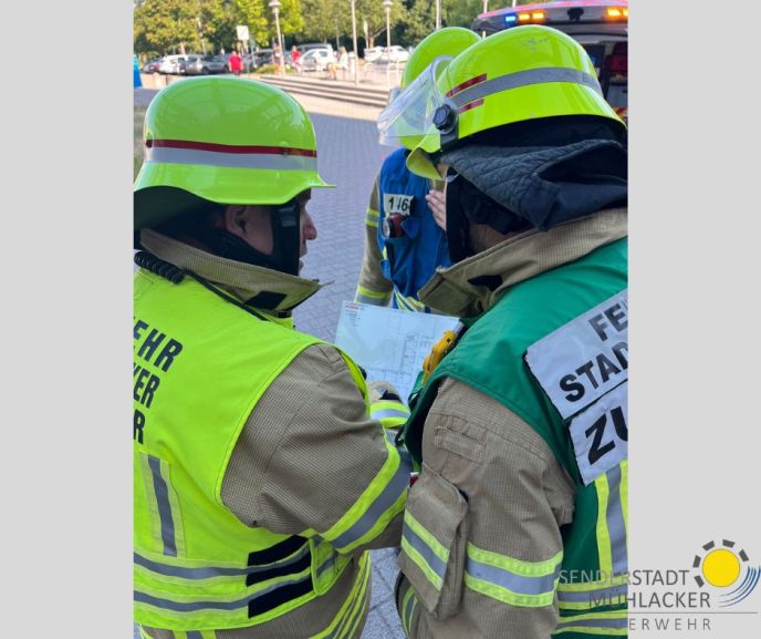 Großübung der Feuerwehr Mühlacker am Enzkreisklinikum