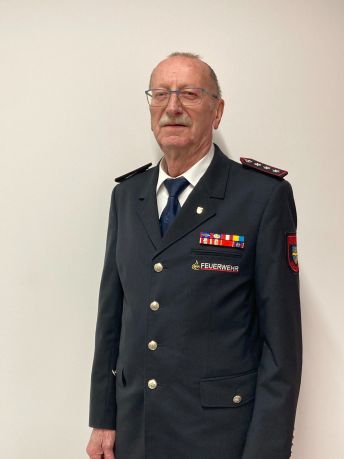 Abteilungskommandant Hermann Schäfer
