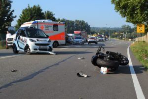 Einsatz Nr. 217: Verkehrsunfall mit Motorad